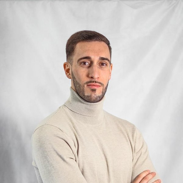 Julien Facchini, fondateur de Be Hype, client de l'agence de personal branding
