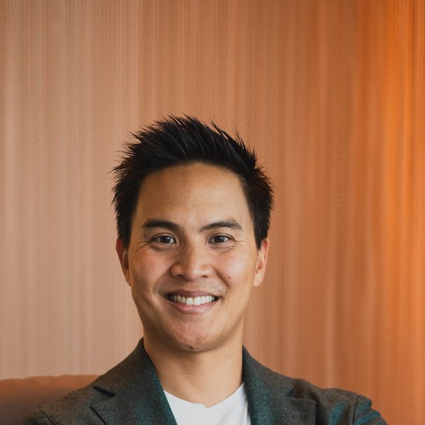 Thang Nguyen, co-fondateur de Swissroc Group, client de l'agence de personal branding